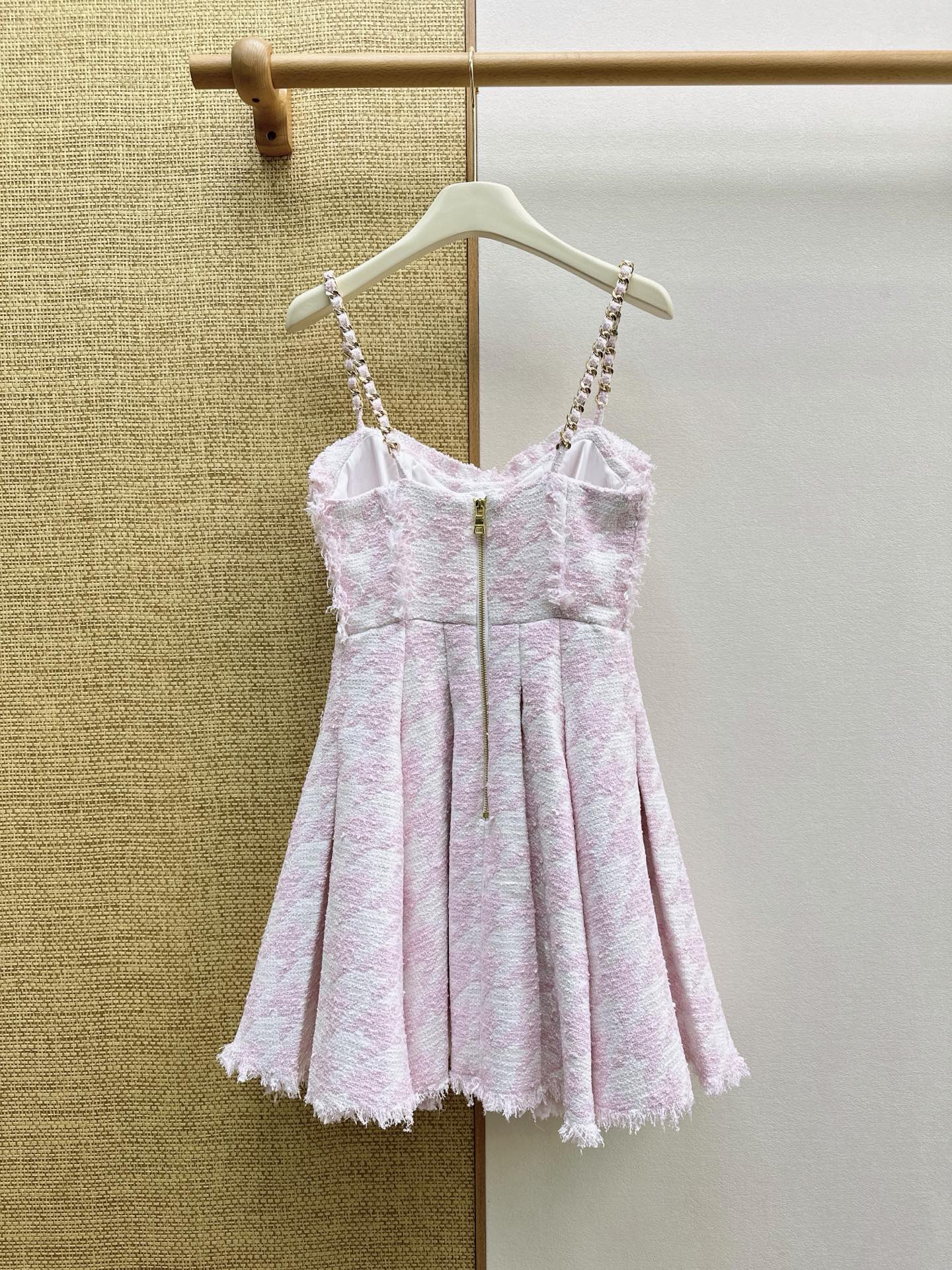 skirts and dresses woman
